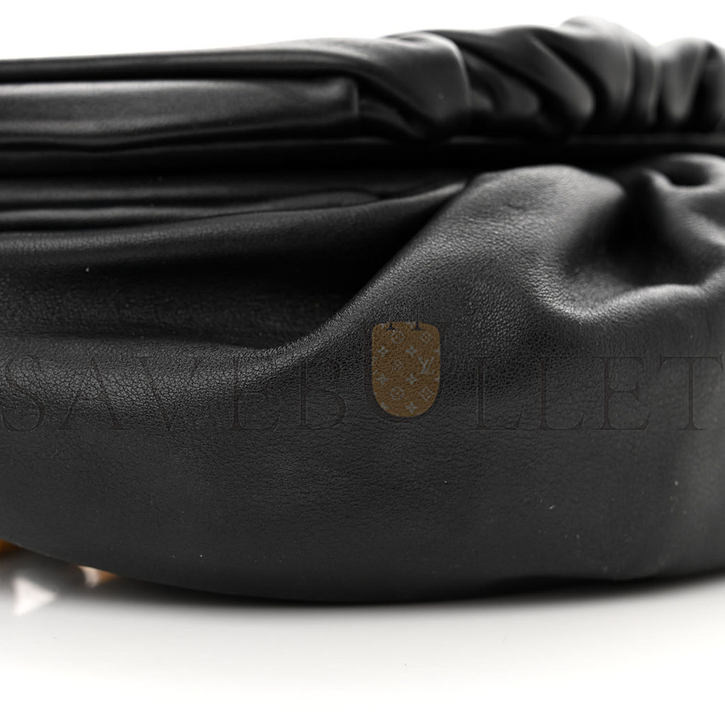 BOTTEGA VENETA NAPPA THE BELT CHAIN POUCH BLACK (23*15*5cm) BOTTEGA VENETA NAPPA THE BELT CHAIN POUCH BLACK (23*15*5cm)